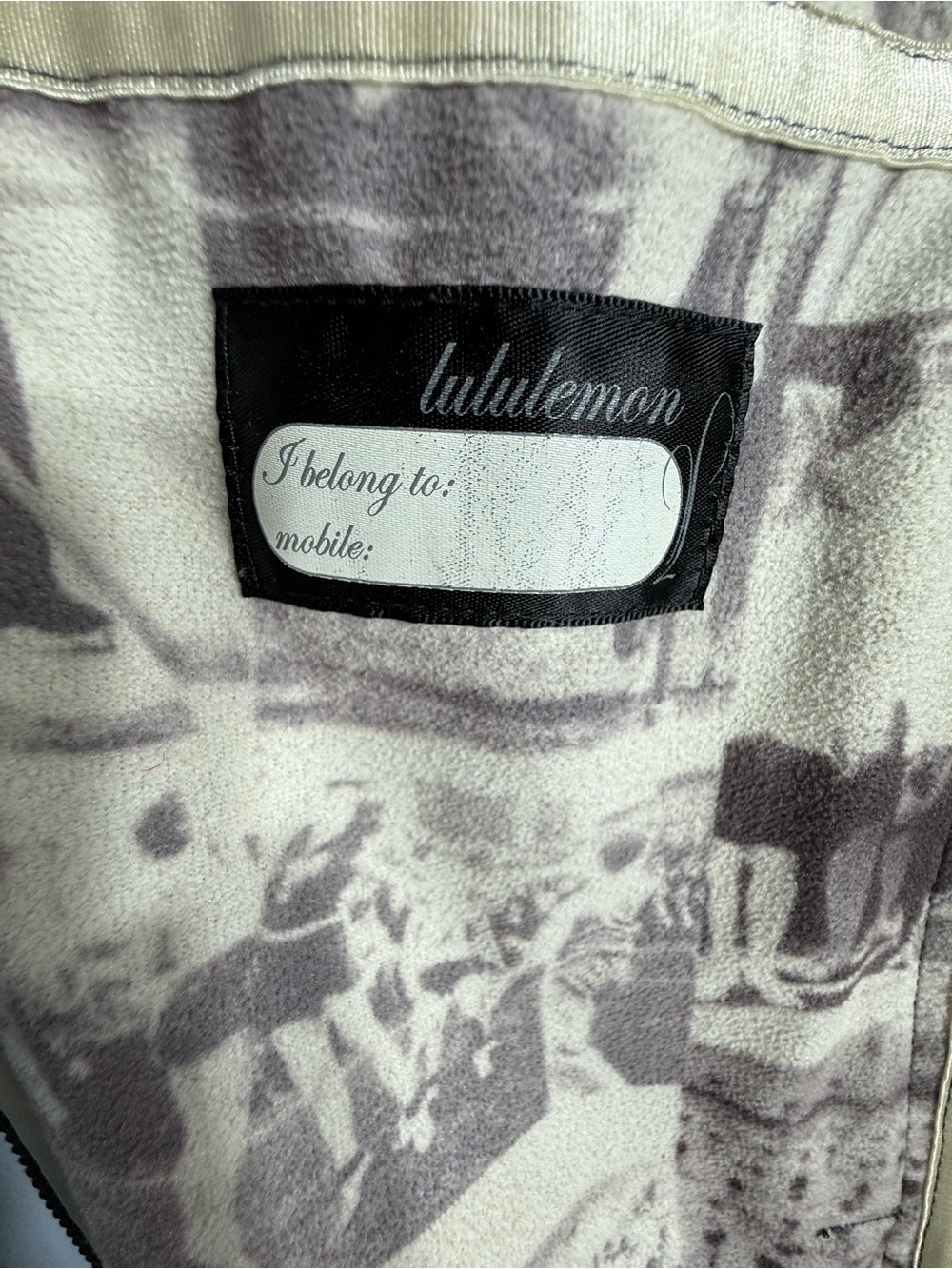 Lululemon Après Yoga Dance in Snow Long Jacket Black Logo Print Vintage Size 6 - Picture 10 of 11